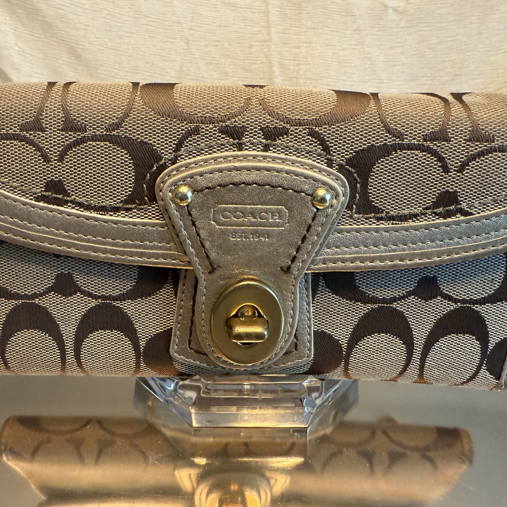 Coach Signature Wallet